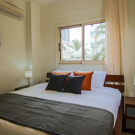 Phaedrus Living City View Luxury Iras Flat 102 نيقوسيا المظهر الخارجي الصورة